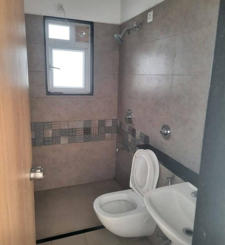 2 Beds and 2 Baths For Rent in Pune