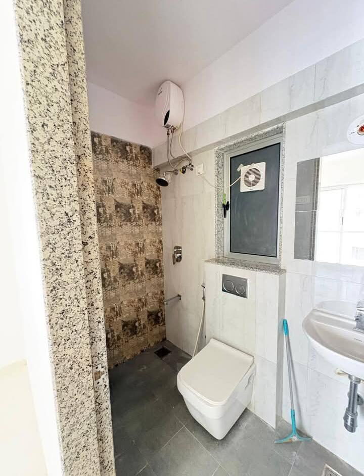 IMG-20260419-WA0016 1 Bed and 1 Bath for Rent in Mumbai.