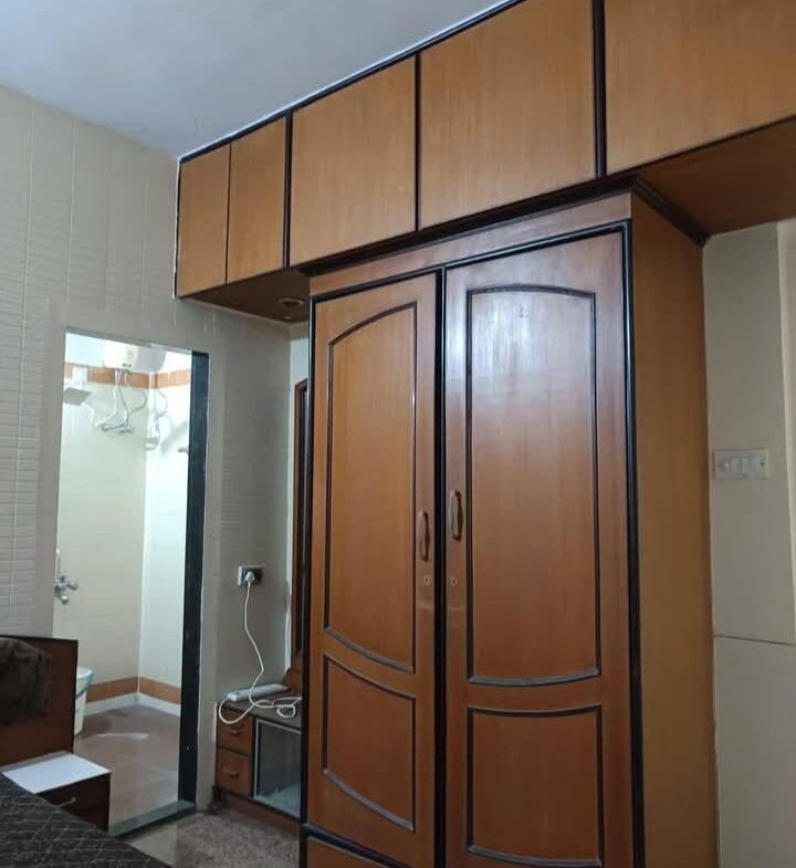 3 Beds and 3 Baths For Rent in Mumbai.