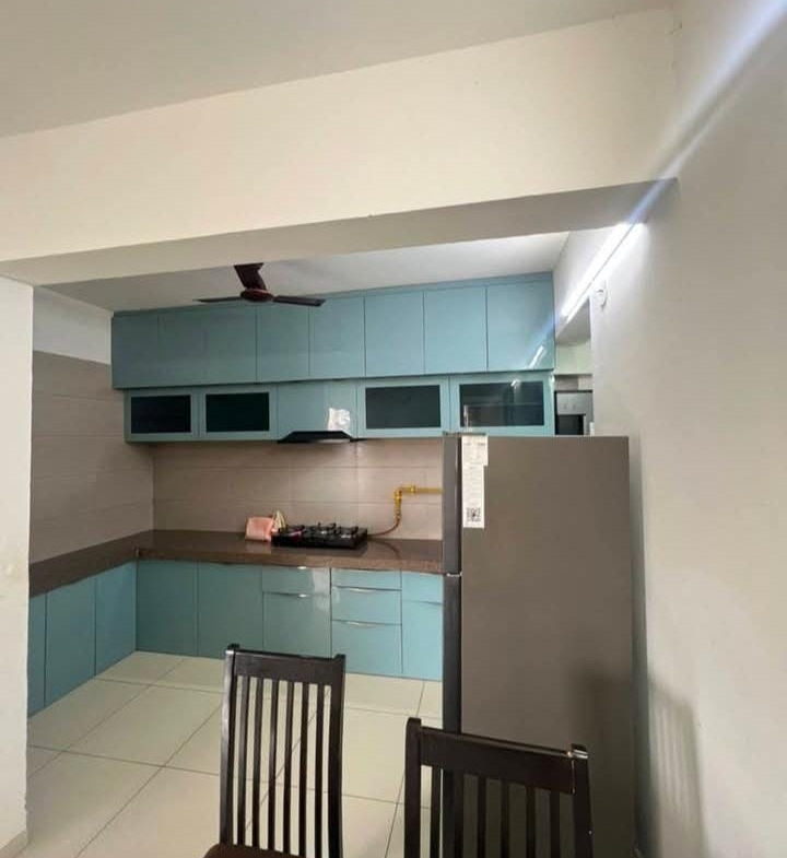 3 Beds and 3 Baths For Rent in Ahmedabad.