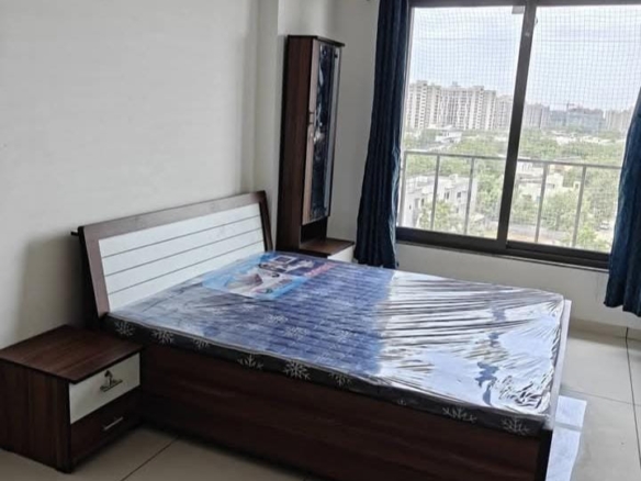 3 Beds and 3 Baths For Rent in Ahmedabad.