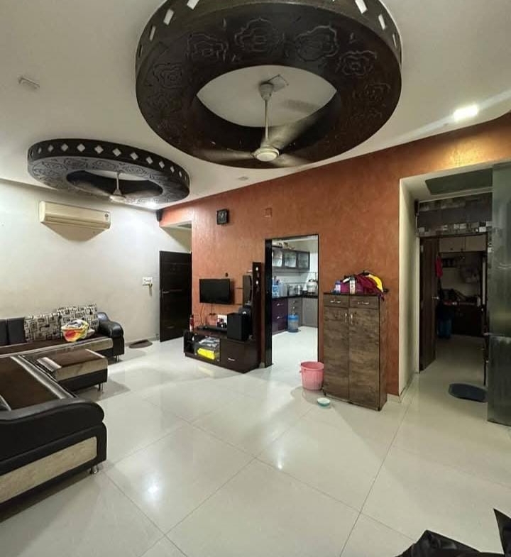 3 Beds and 3 Baths For Rent in Ahmedabad.