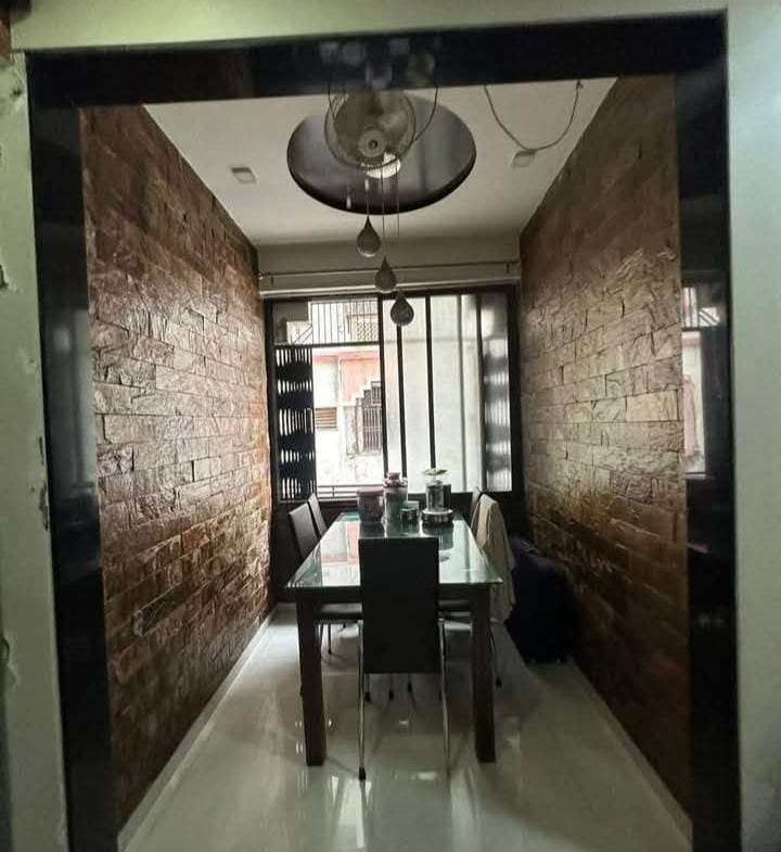 3 Beds and 3 Baths For Rent in Ahmedabad.