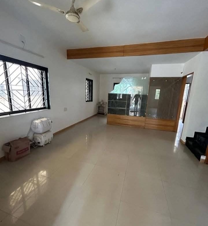 4 Beds 4 Baths For Rent in Ahmedabad.