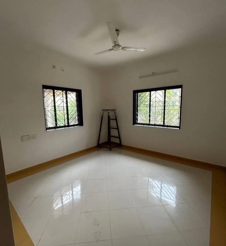 4 Beds 4 Baths For Rent in Ahmedabad.