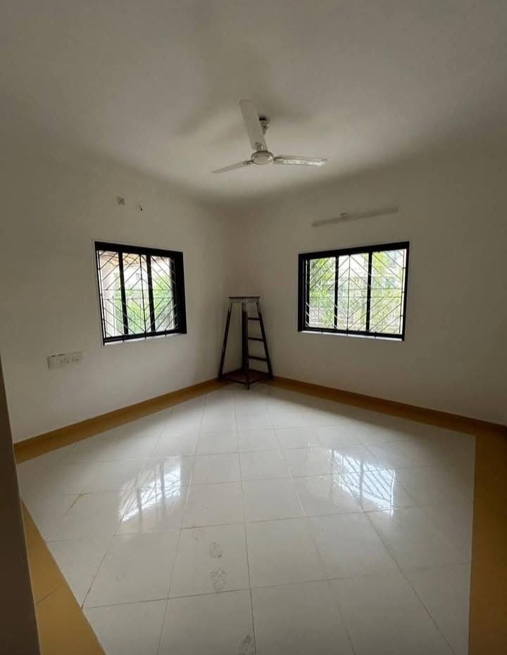 4 Beds 4 Baths For Rent in Ahmedabad.