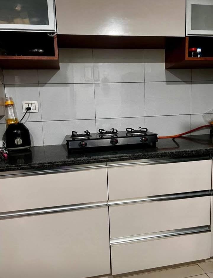 1 Bed and 1 Bath For Rent in Ahmedabad.