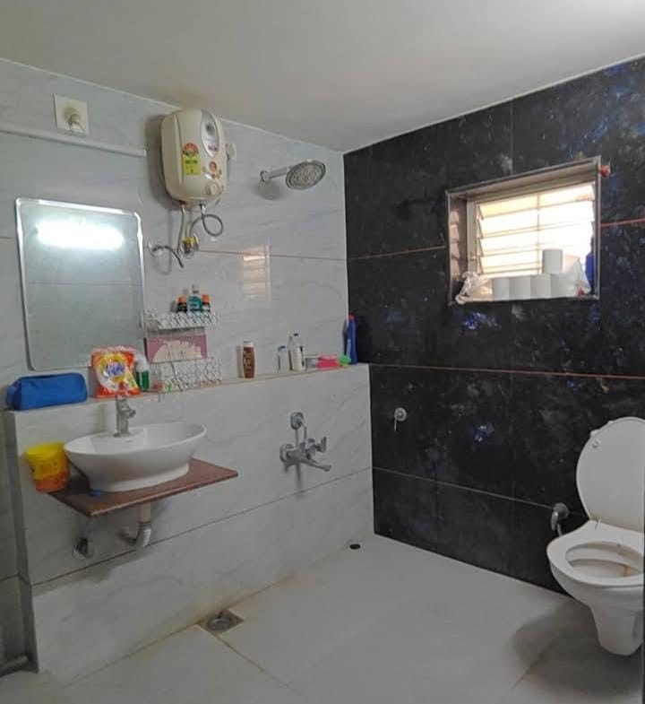 2 Beds and 2 Baths For Rent in Ahmedabad.