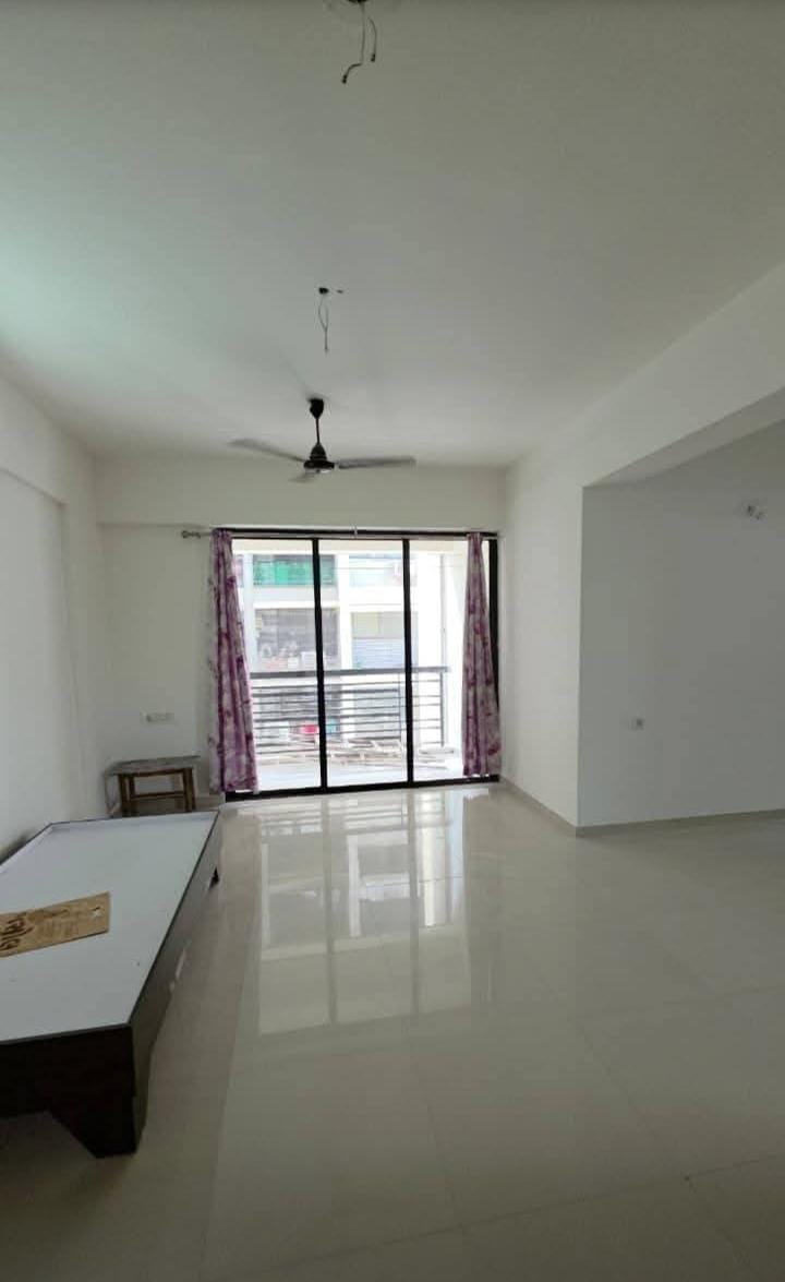 3 Beds and 3 Baths For Rent in Ahmedabad.