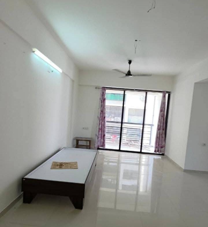 3 Beds and 3 Baths For Rent in Ahmedabad.