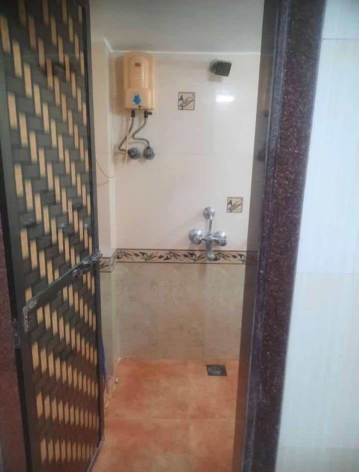 1 Bed and 1 Bath for Rent in Mumbai.