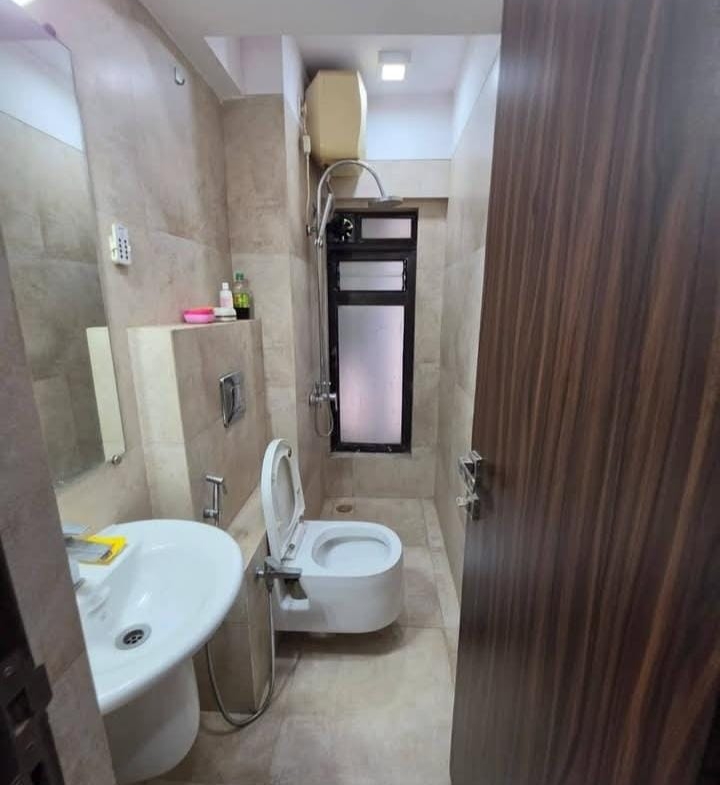 1 Bed and1 Bath for Rent in Mumbai.
