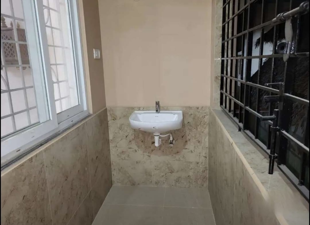 3 Beds and 3 Baths For Rent in Chennai.
