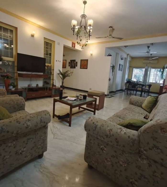 3 Beds and 3 Baths For Sale in Chennai.