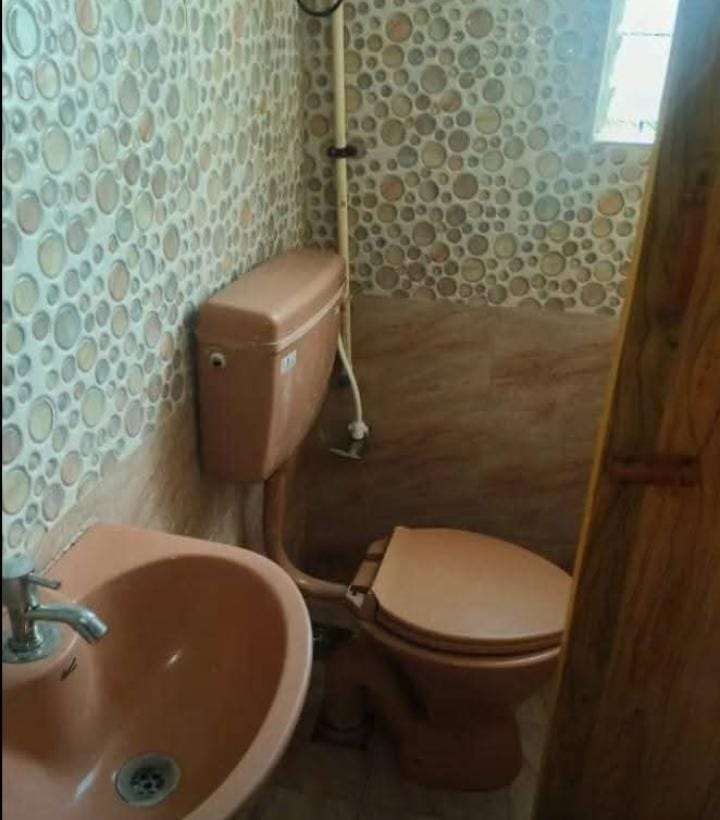 2 Beds and 2 Baths For Rent in Chennai.