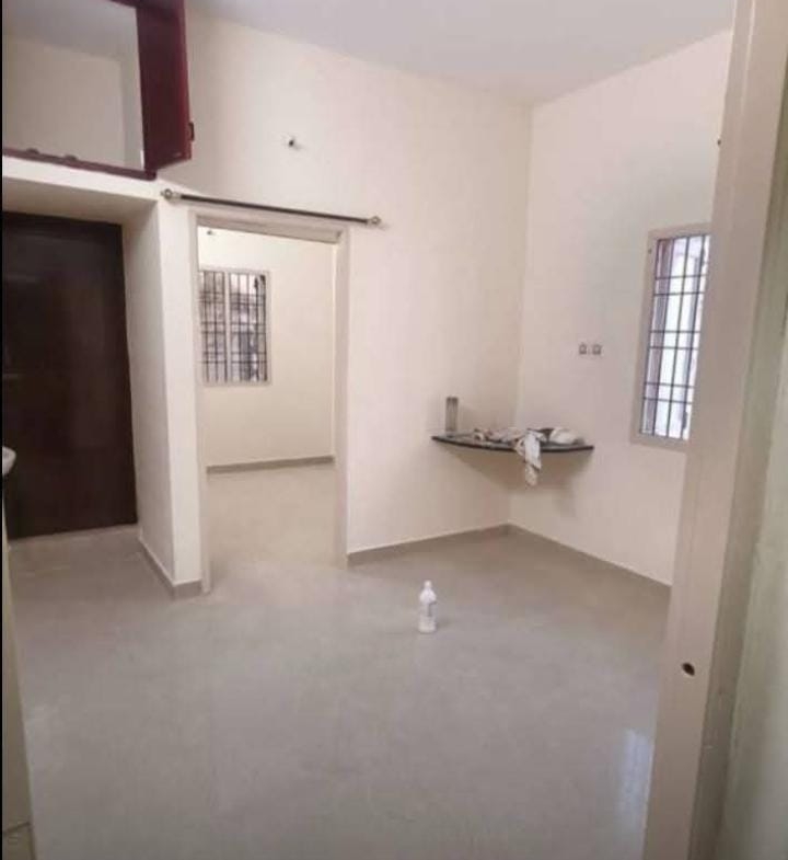 1 Bed and 1 Bath For Rent in Chennai.