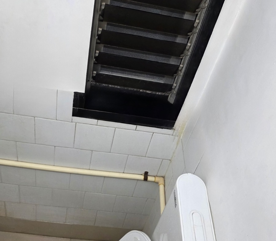 1 Bed and 1 Bath For Rent in Mumbai. 