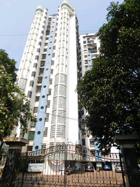 3 Beds and 3 Baths For Rent in Mumbai. 