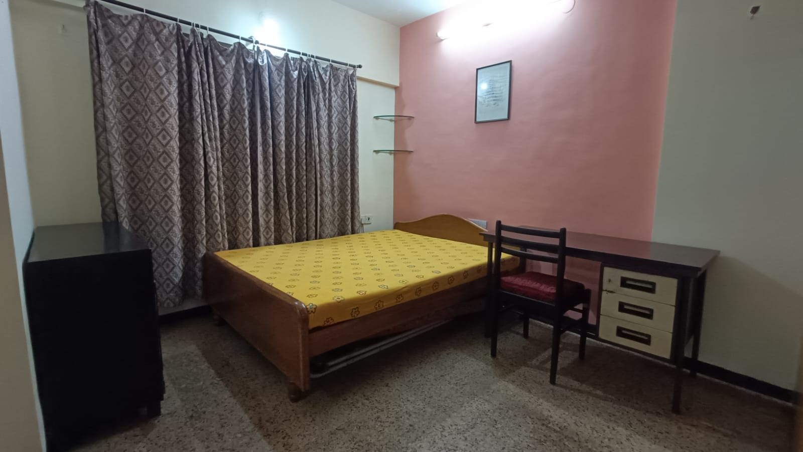3 Beds and 3 Baths For Rent in Mumbai. 