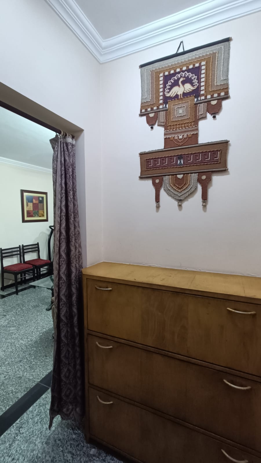 3 Beds and 3 Baths For Rent in Mumbai. 