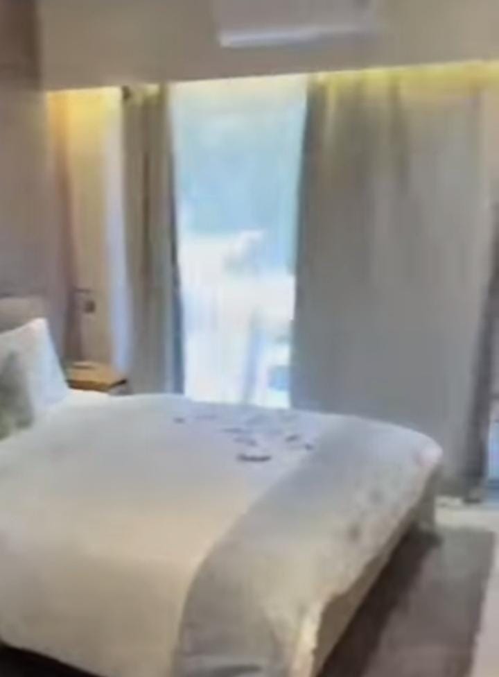 3 Beds and 3 Baths For Rent in Mumbai.
