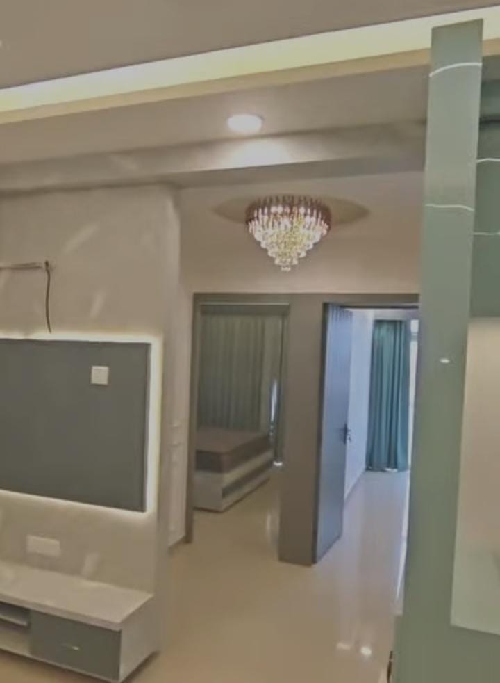 3 Beds and 3 Baths For Rent in Mumbai.