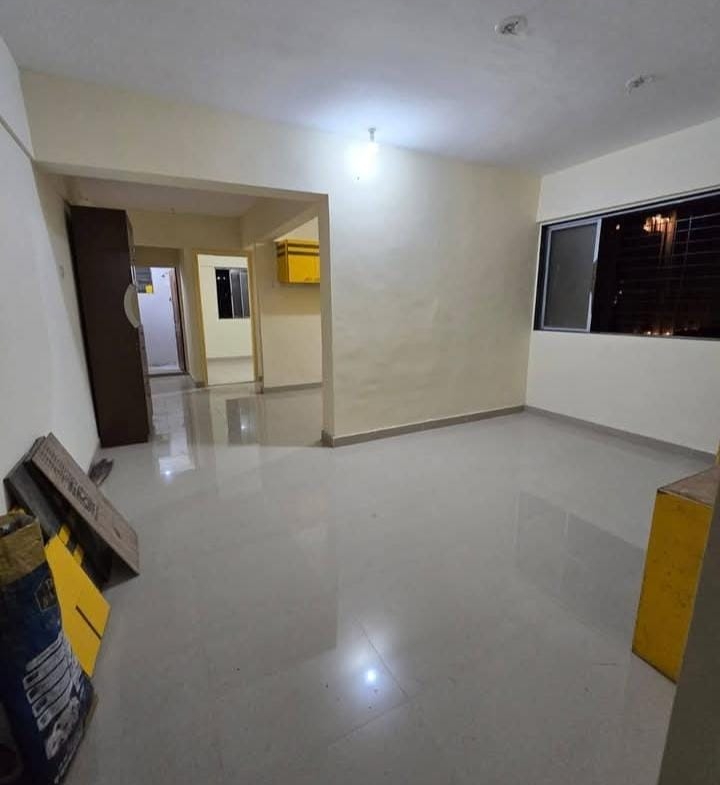 1 Bed and 1 Bath For Rent in Mumbai.
