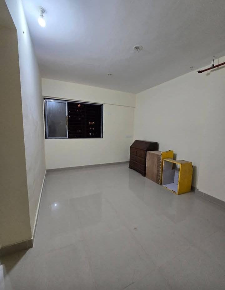 1 Bed and 1 Bath For Rent in Mumbai.
