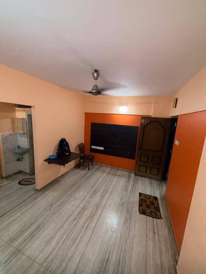 1 Bed and 1 Bath For Rent in Mumbai.