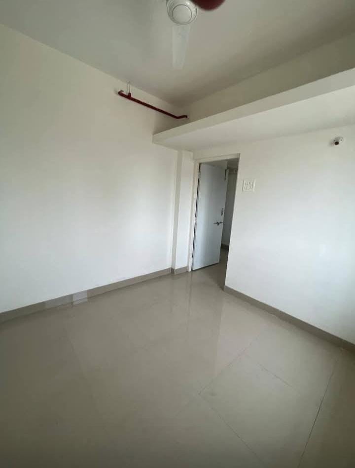 1 Bed and 1 Bath For Rent in Mumbai. 