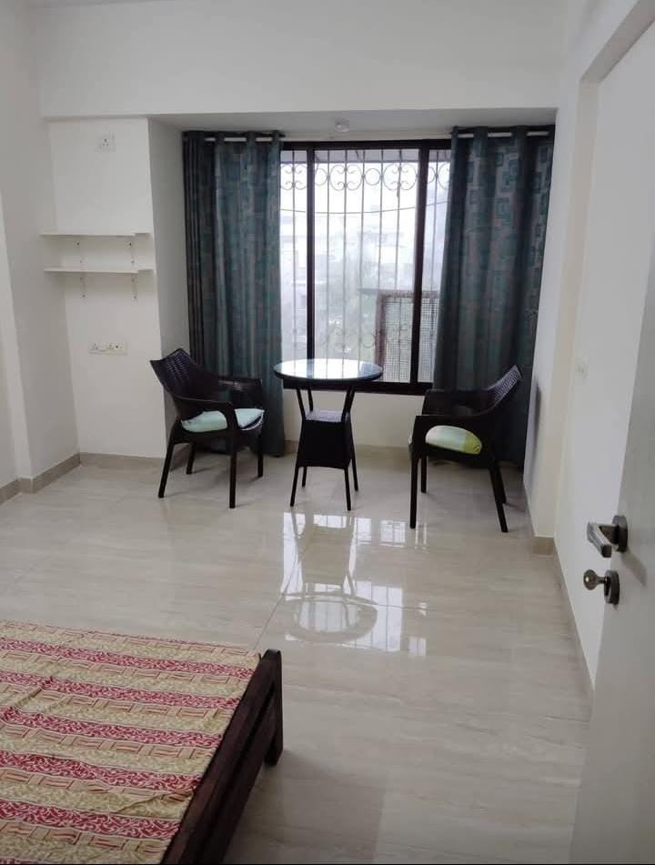 1 Bed and 2 Baths For Rent in Mumbai.