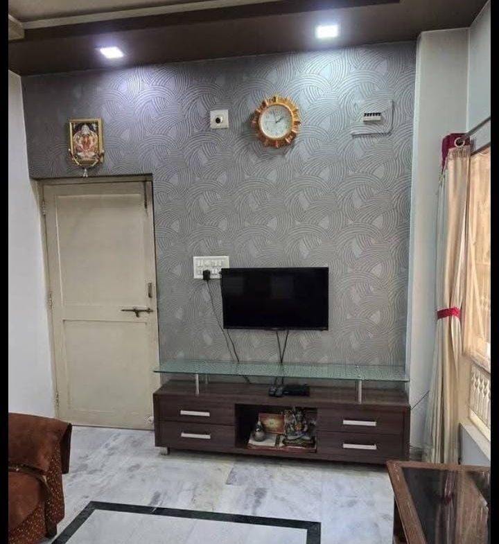 2 Beds and 2 Baths For Rent in Ahmedabad.