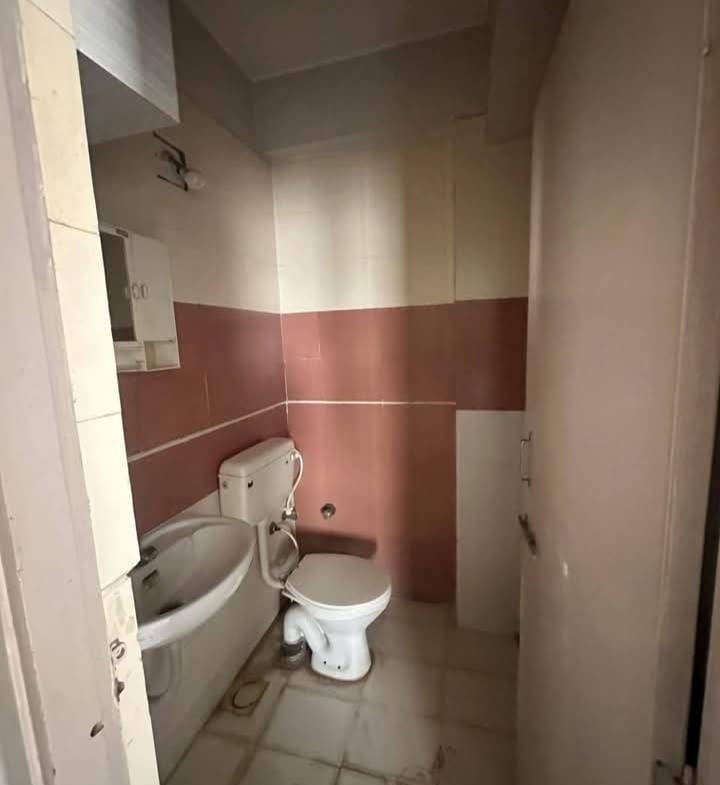 2 Beds and 2 Baths For Rent in Ahmedabad.