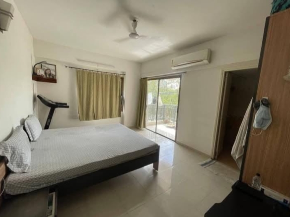3 Beds and 3 Baths For Rent in Ahmedabad.