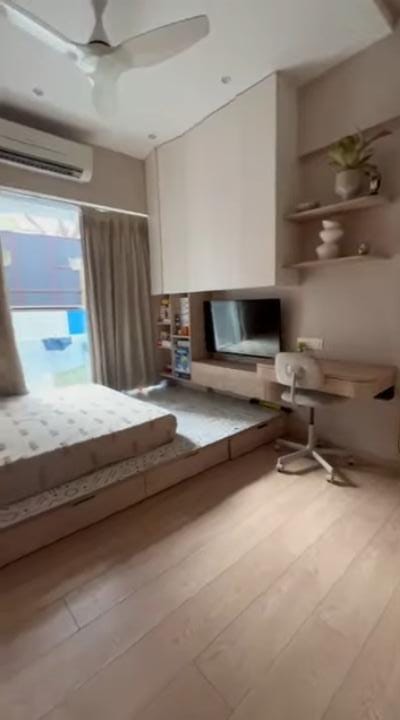 3 Beds and 3 Baths For Rent in Mumbai. 