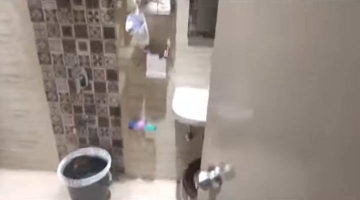 3 Beds and 3 Baths For Rent in Mumbai.