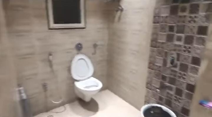 3 Beds and 3 Baths For Rent in Mumbai.
