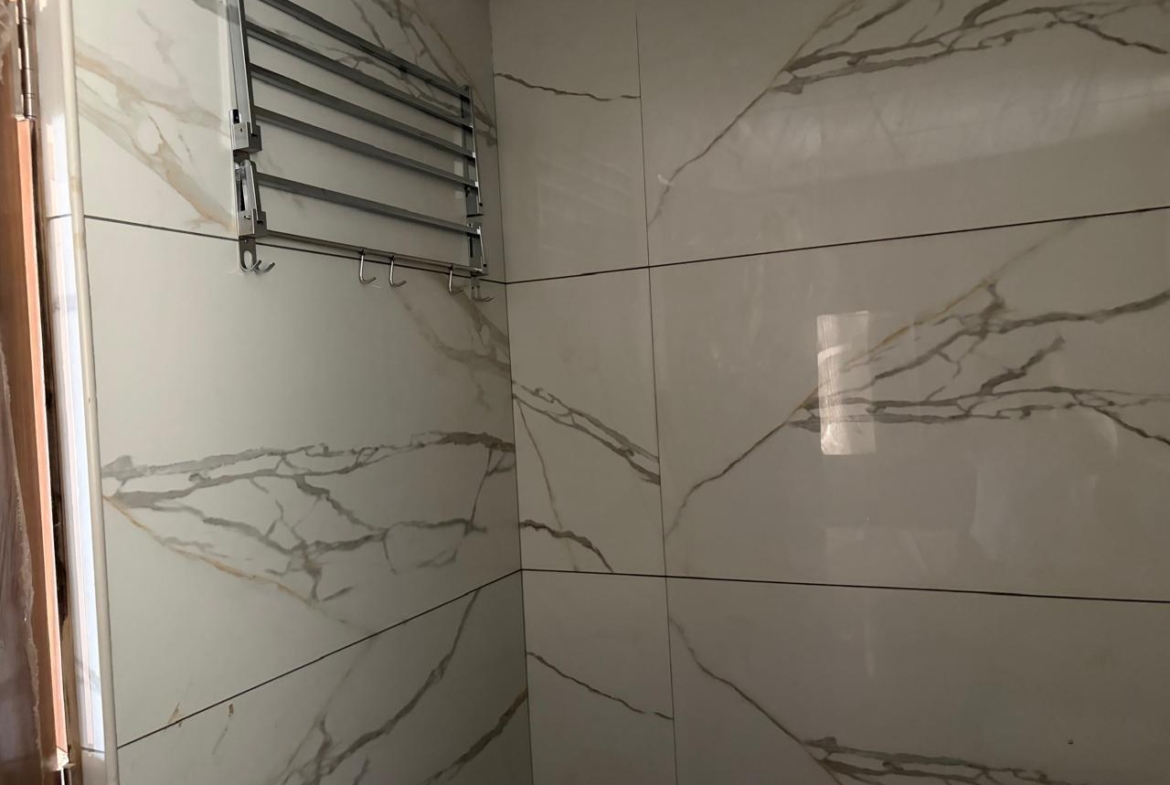 3 Beds and 3 Baths For Rent in Banglore.