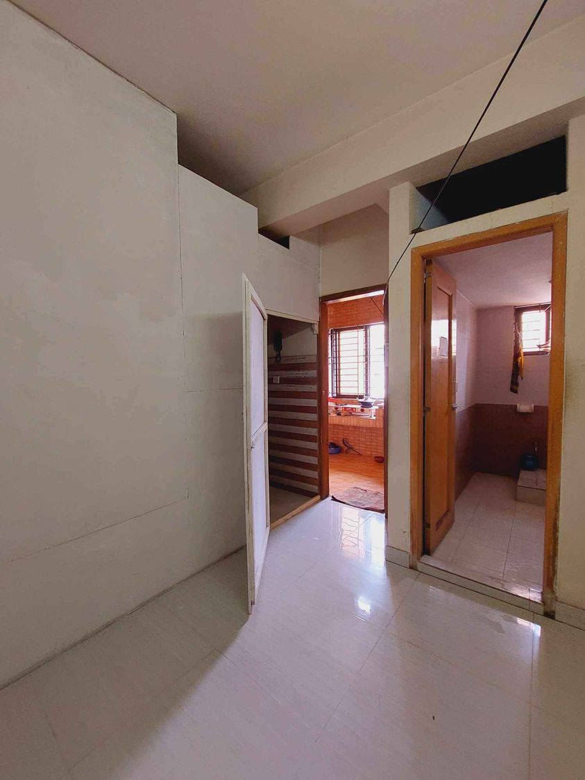 Room Rent For Female at Bashundhara, Dhaka. Living sn Bangladesh